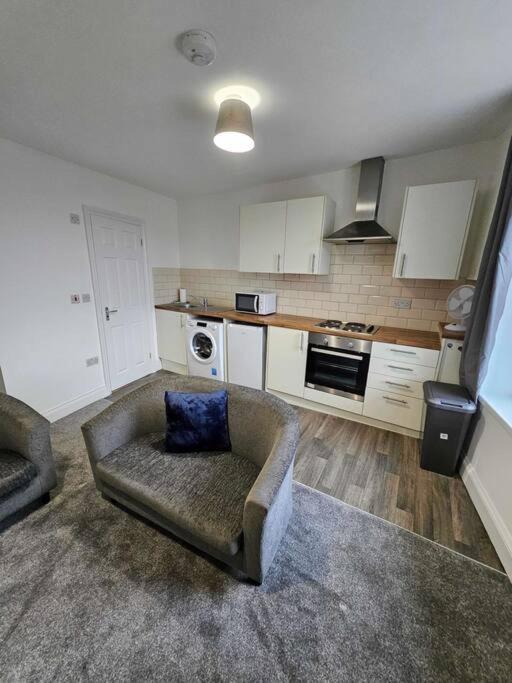 Fully Equipped Kitchen, Double Room ニース エクステリア 写真